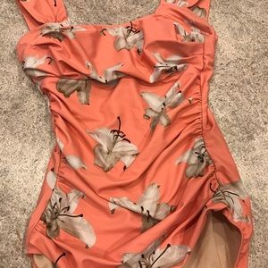 Albion Fit Swimsuit !